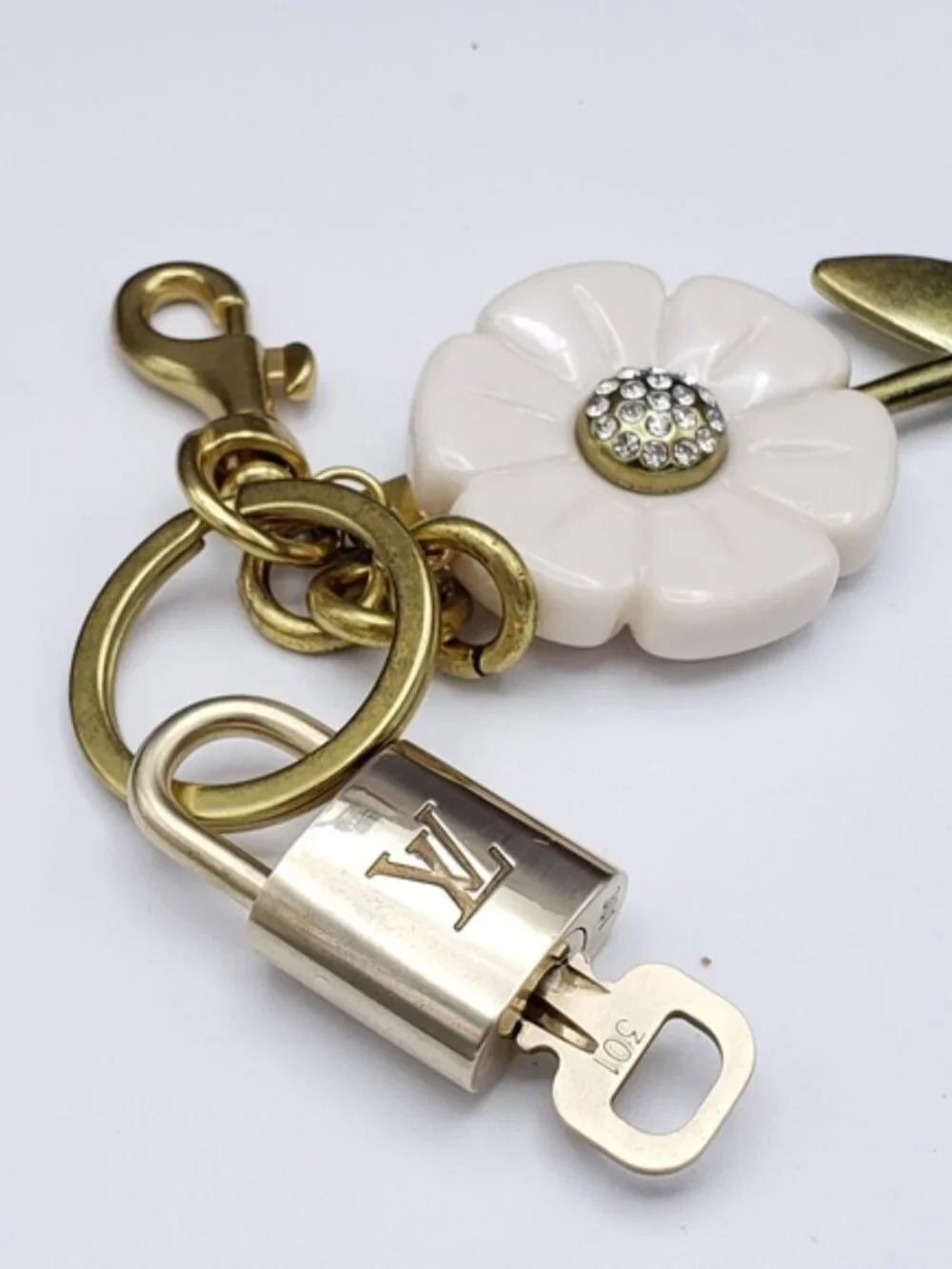 Authentic Louis Vuitton Gold Lock 🔒 Unbranded Flower Keychain Bag Charm LV